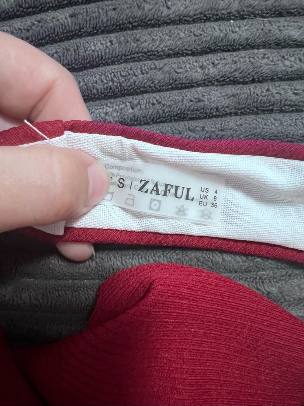 Zaful Red Ribbed Front-Clasp Triangle Bikini Set - Picture 3 of 4